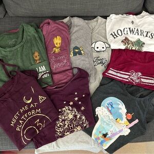 SOLD 11 Box Lunch Pocket Tees & Tanks Harry Potter Groot Stitch Sz Small